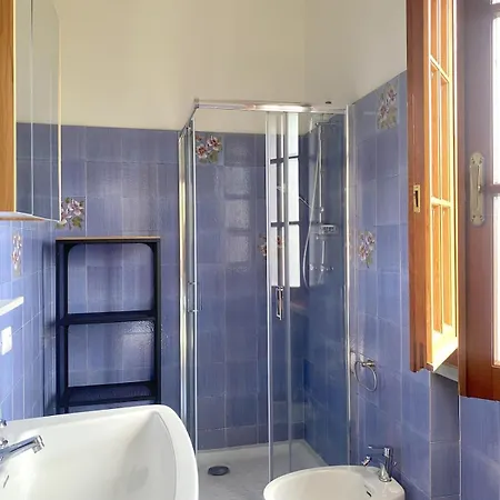 Holiday home Dei Marmi With Large Private Garden, Near The Forte dei Marmi