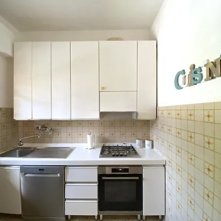 Dei Marmi With Large Private Garden, Near The Holiday home Forte dei Marmi